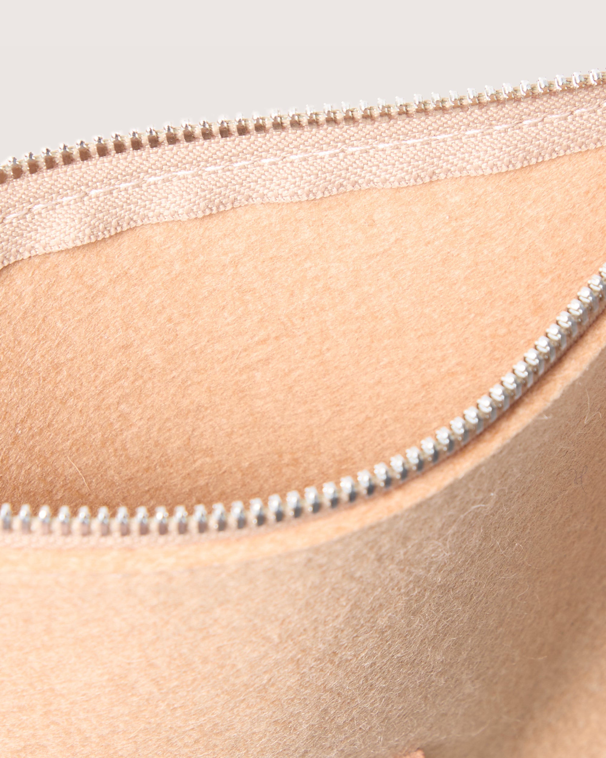 Deco Edge Merino Wool Pouch