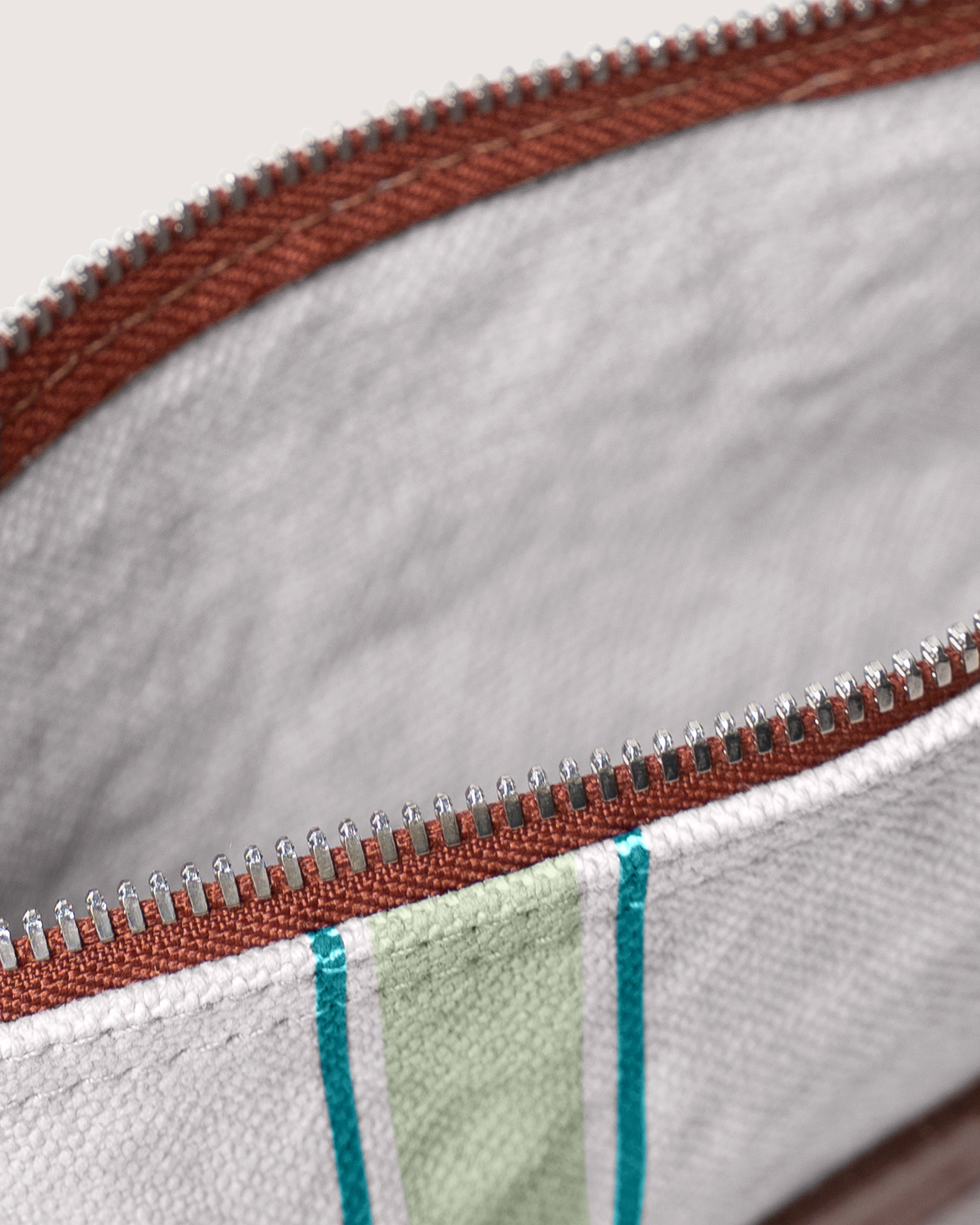 Hana Canvas Shoulder Bag