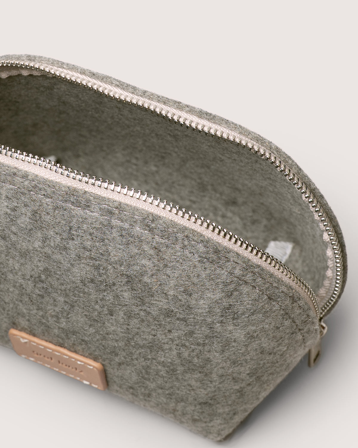 Pochi Merino Wool Medium Pouch