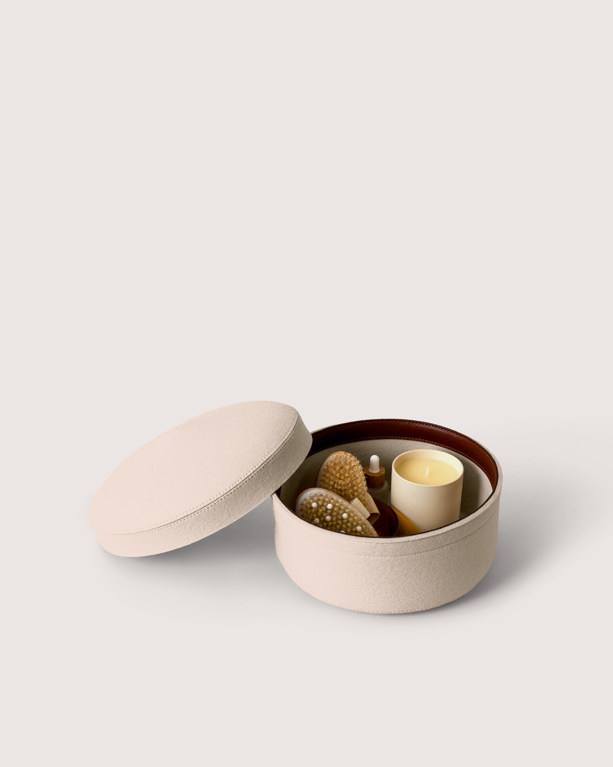 Merino Wool Medium Bin w/ Lid