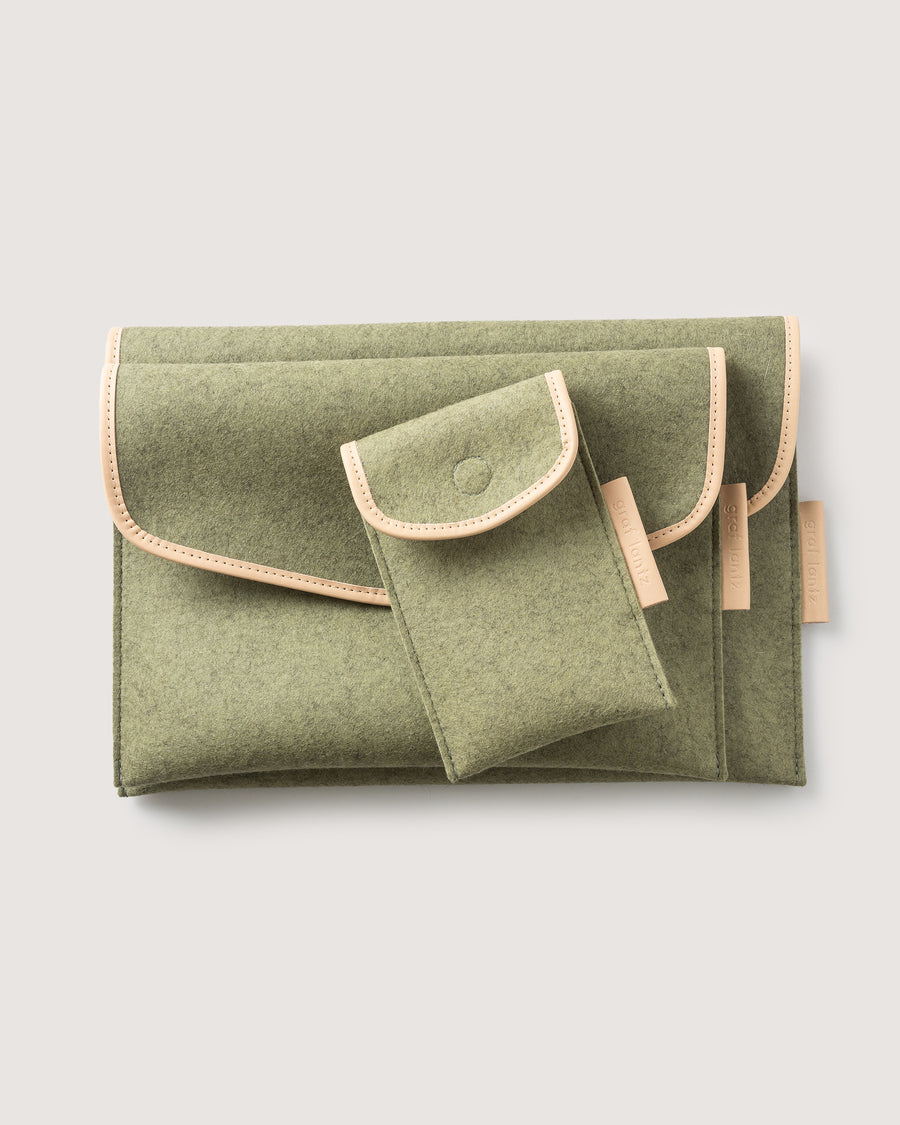 Our elegant 16 inch laptop sleeve. Here in sage color