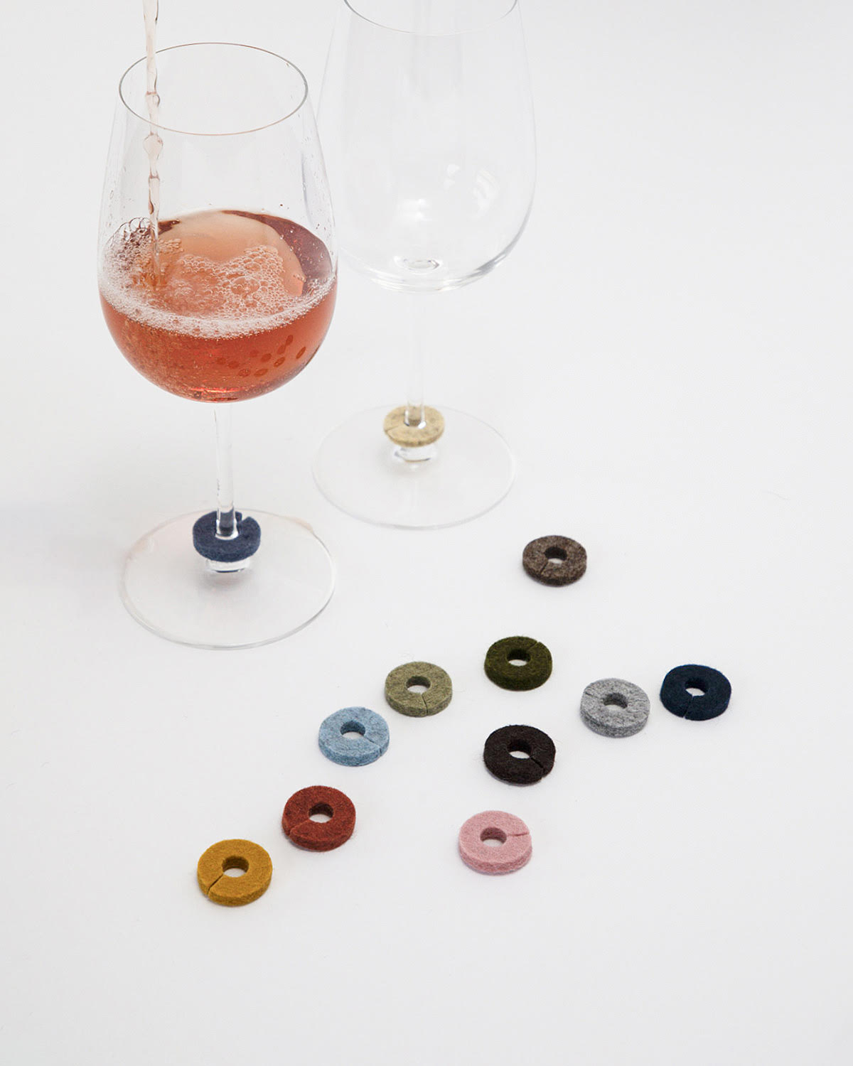 Merino Wool Wine Markers Graf Lantz | 12 Rainbow Color Drink ...