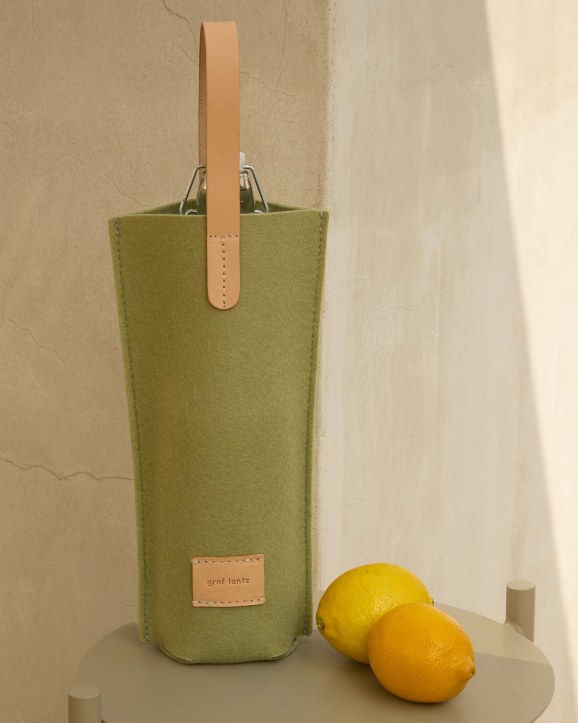 Hana Merino Wool Bottle Bag