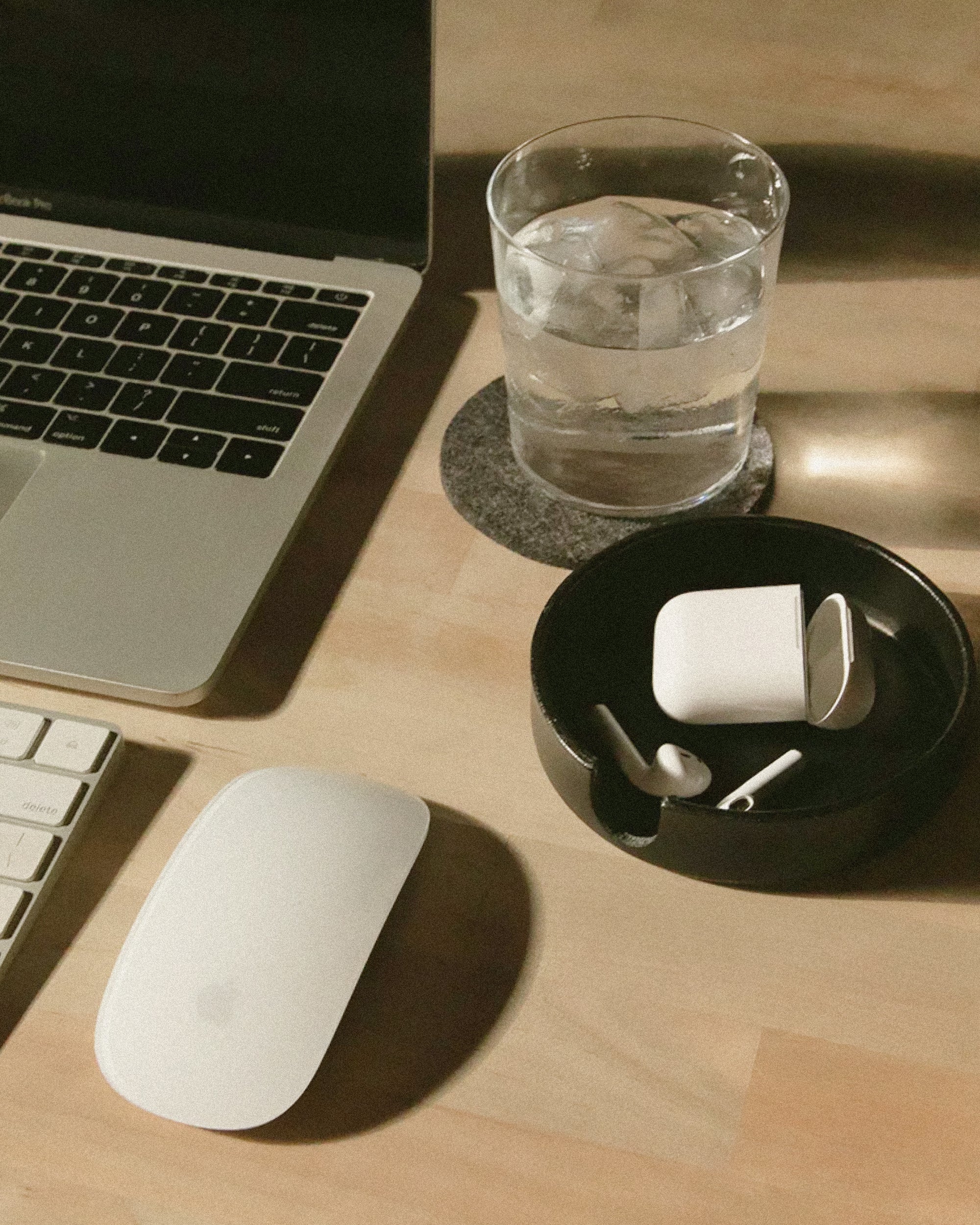 Kobon Leather Round Tray