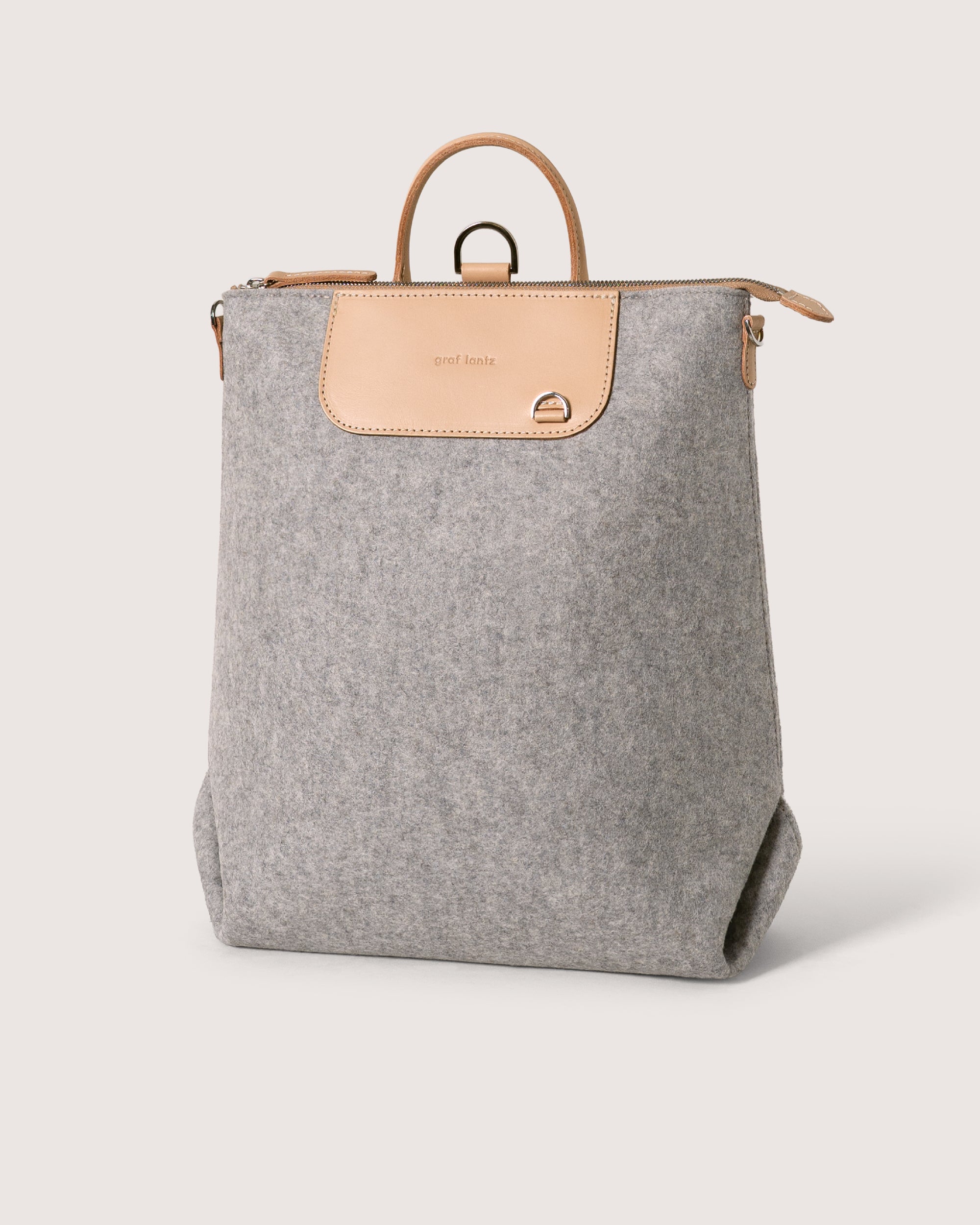 マリル イントロパック Merino Wool and Leather Bedford Backpack in Granite/Natural | Graf