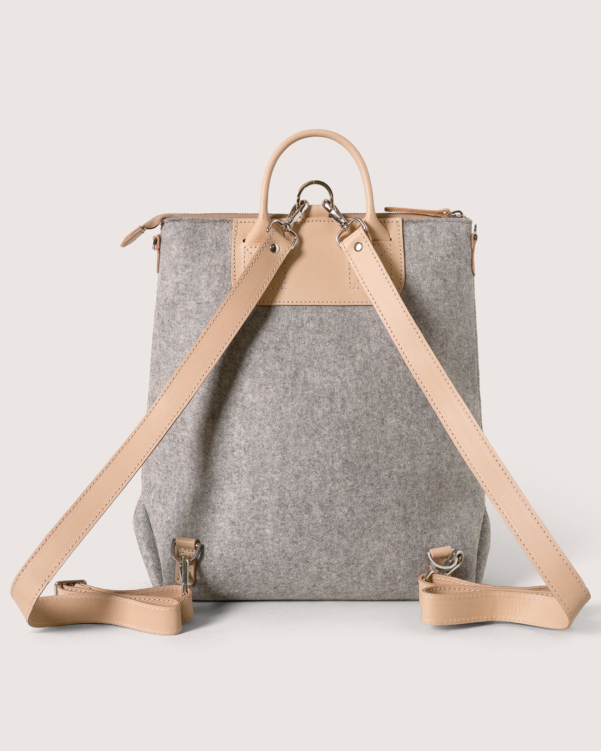 Merino Wool and Leather Bedford Backpack in Granite/Natural | Graf