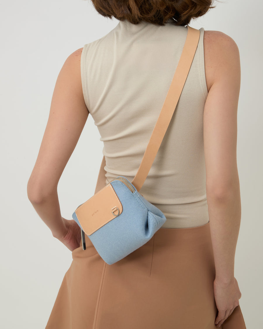 Merino Wool and Leather Bedford Belt Bag in Dark Gray and Black