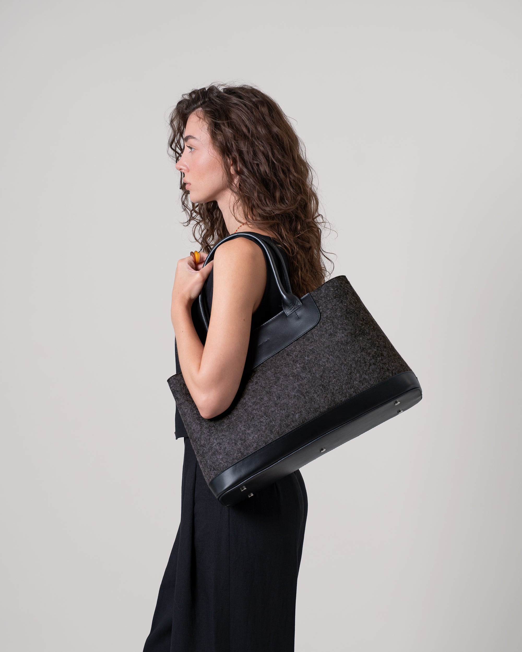 SKEG 9.0 FIN ORG GG BLK/CLR ロングFIN 新品激安 Erin Merino Wool Tote | Graf Lantz