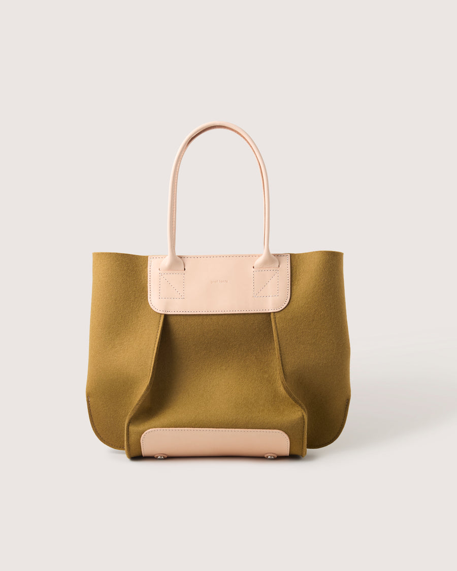 Frankie Merino Wool Crossbody Tote Bag in Gray and Beige | Graf Lantz