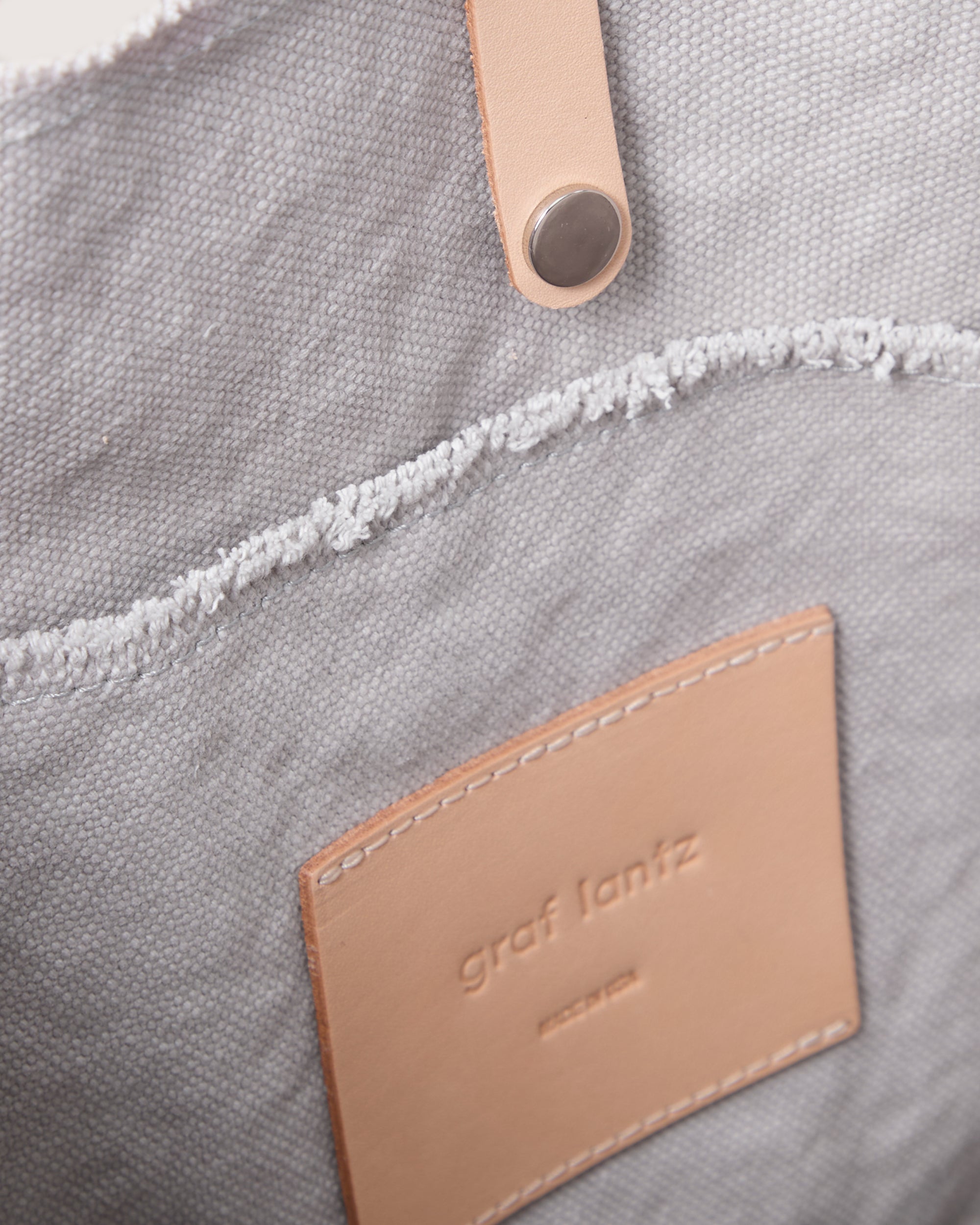 Hana Canvas Tote in Stone Canvas