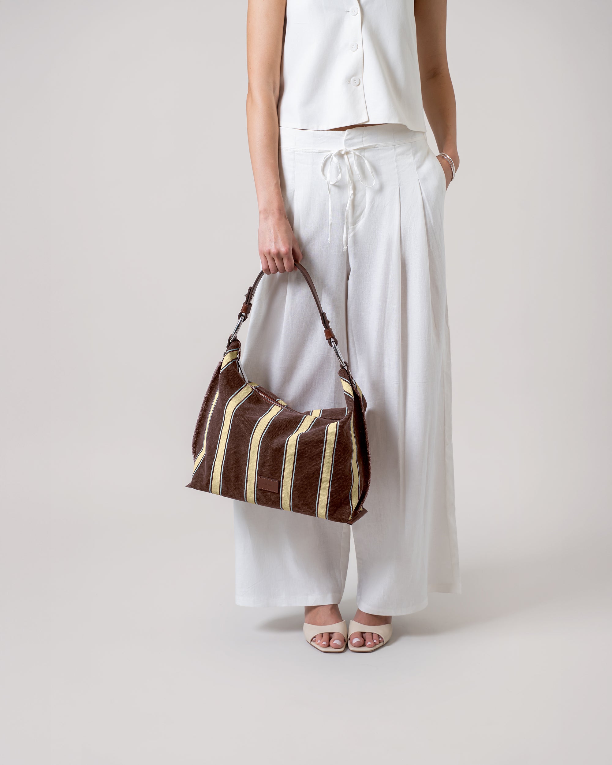 Hana Canvas Hobo Bag | Graf Lantz