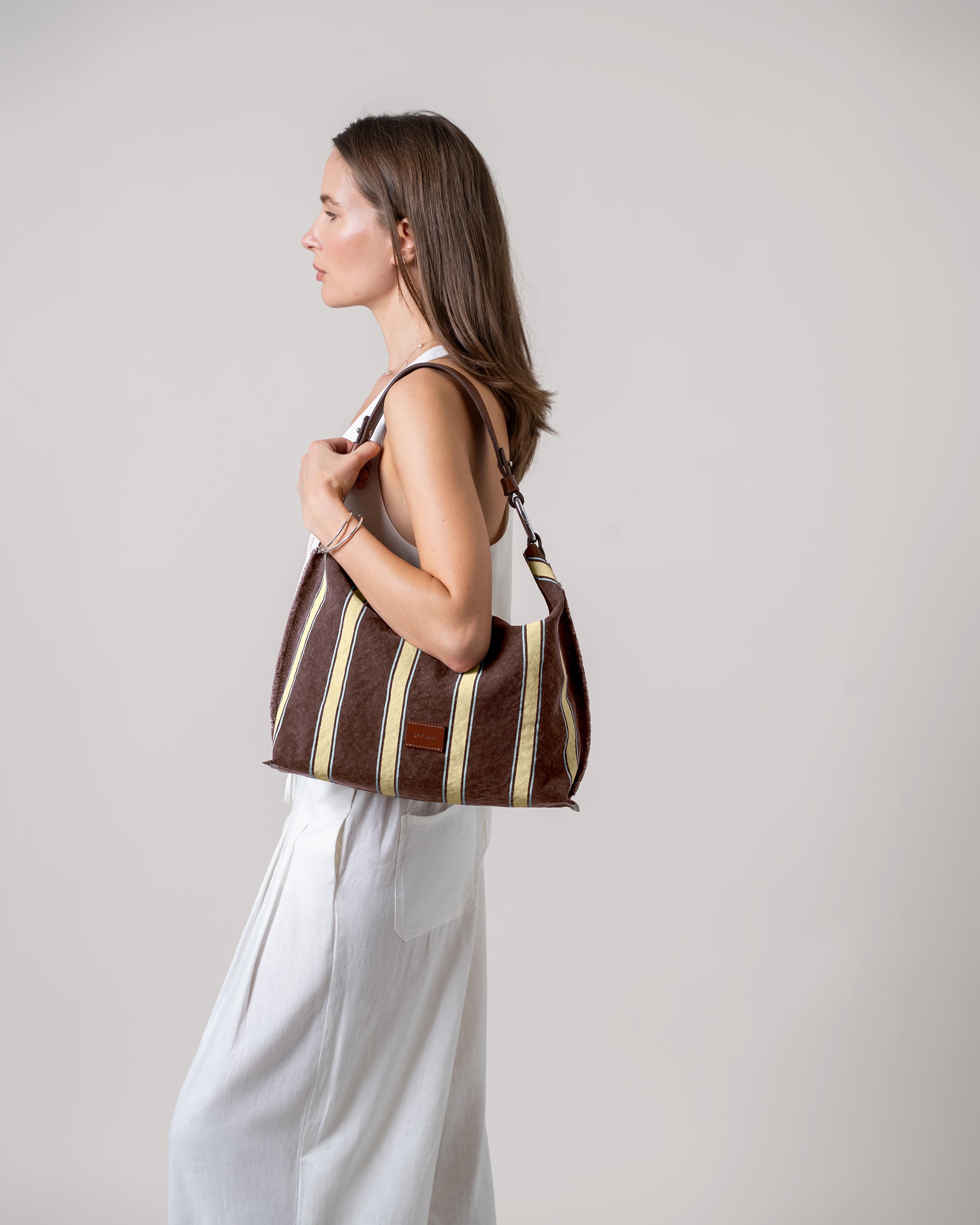Hana Canvas Hobo Bag | Graf Lantz