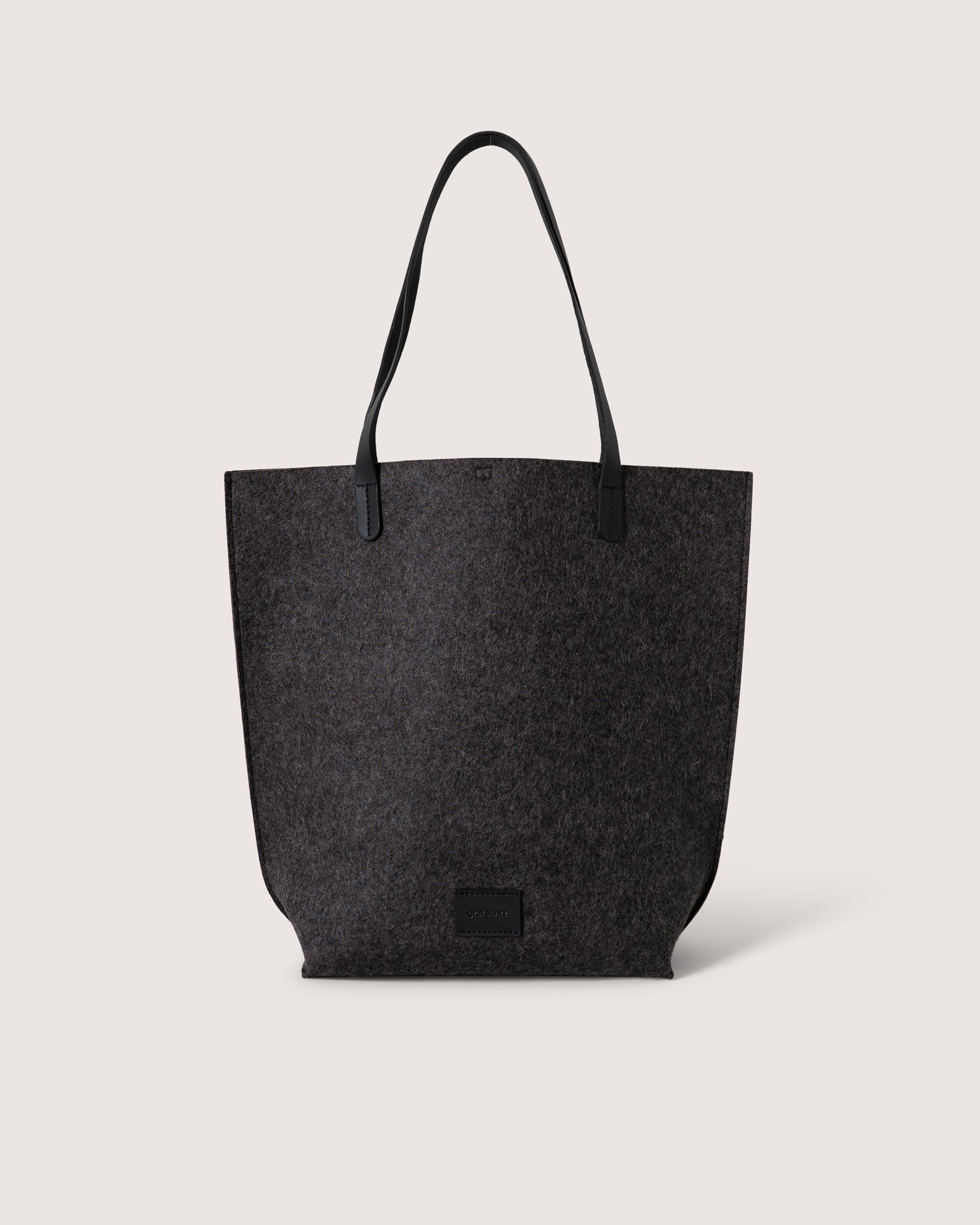 Hana Merino Wool Tote Bag in Charcoal | Graf Lantz