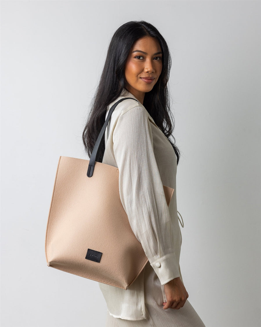 Holiday Hana Merino Wool Tote