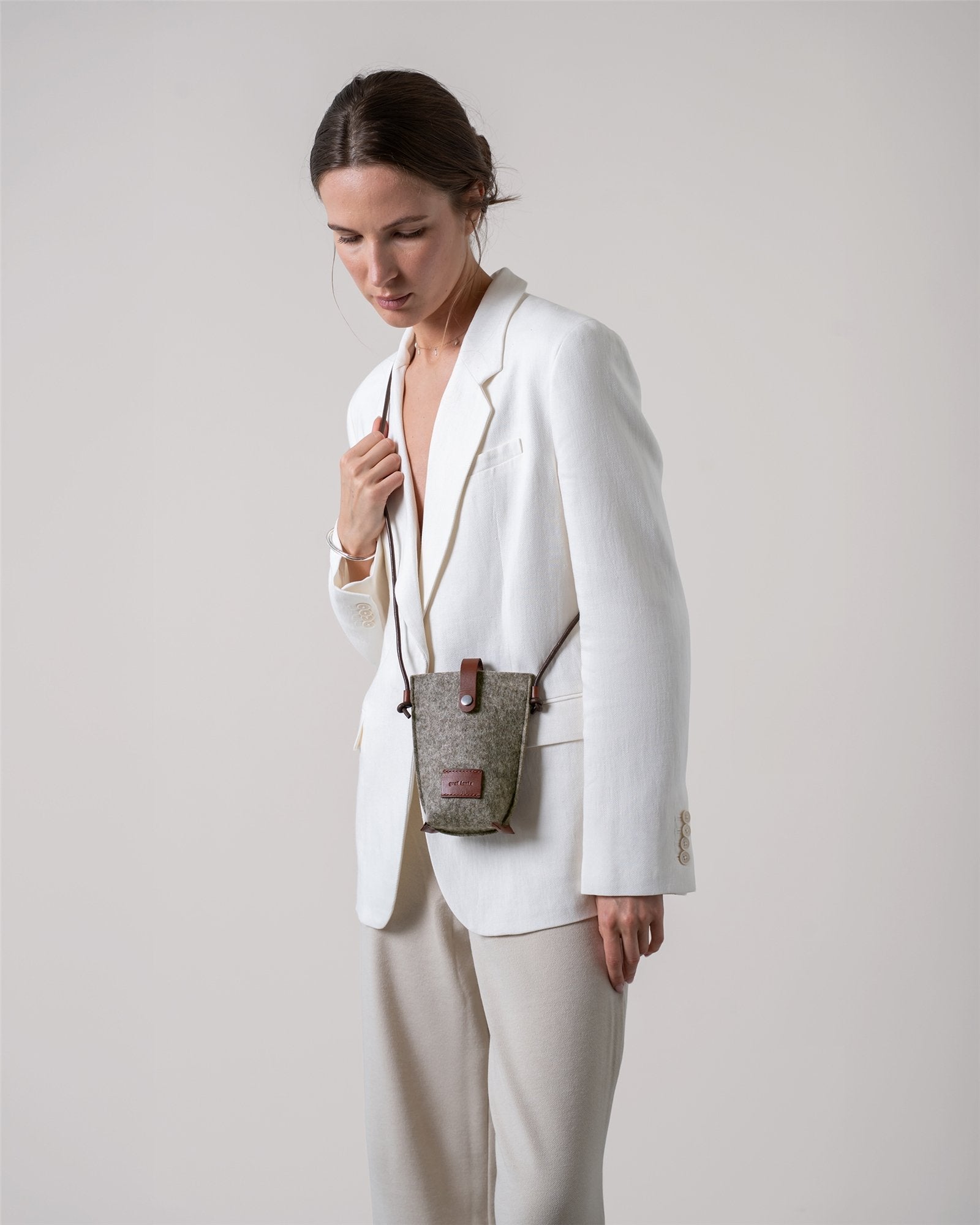 Hana Merino Wool Phone Crossbody | Graf Lantz
