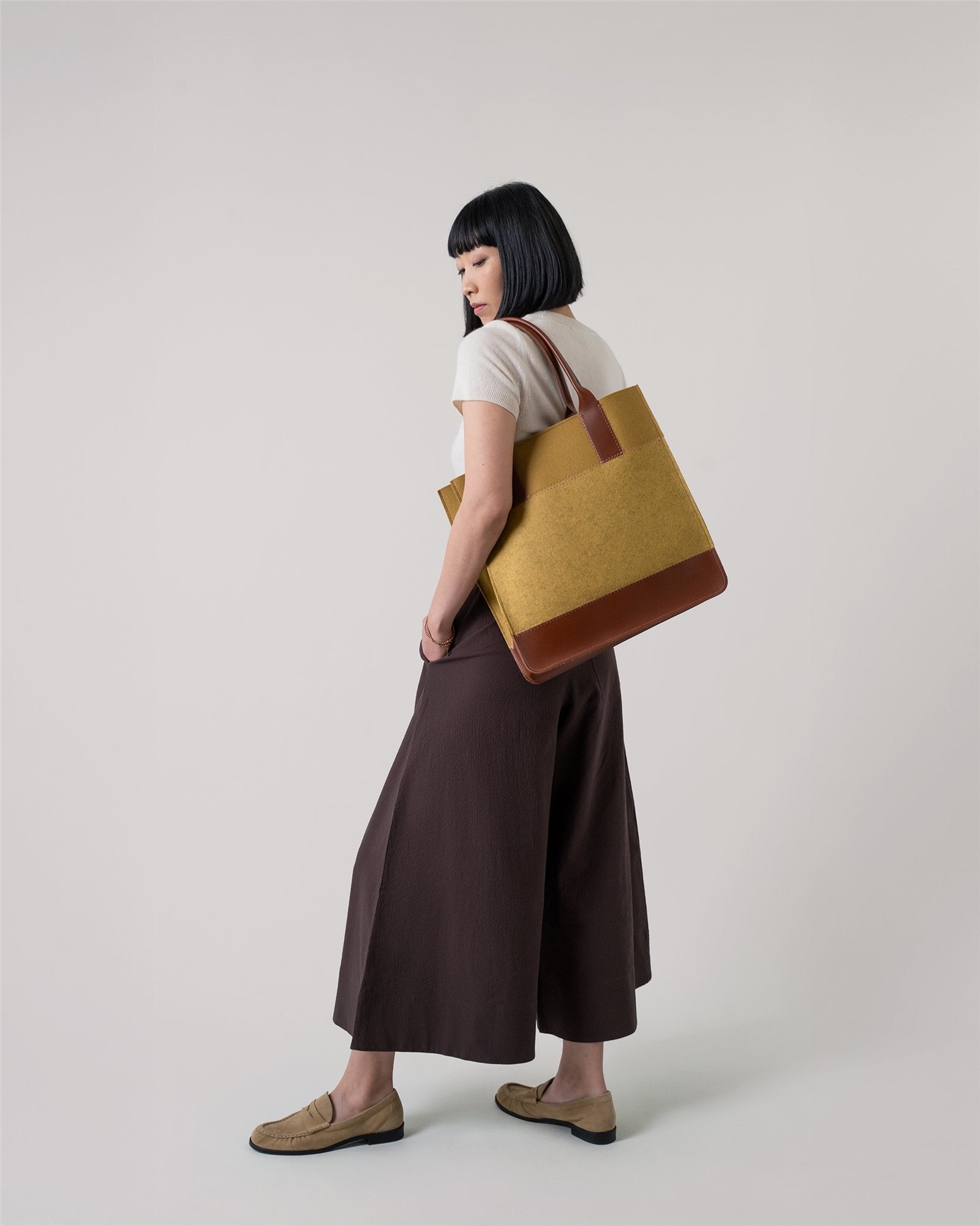 Jaunt Merino Wool Tote
