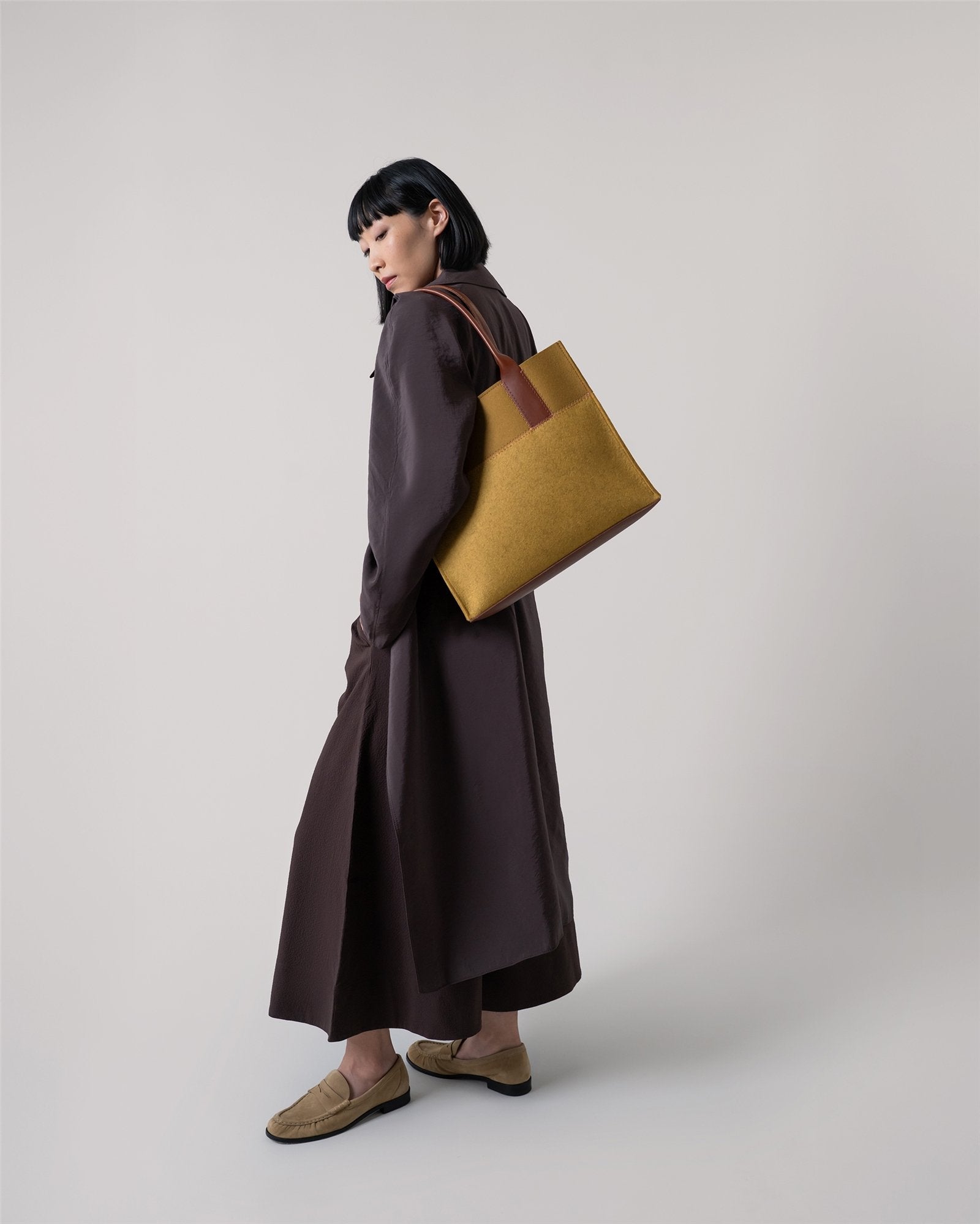 Jaunt Merino Wool Midi Tote