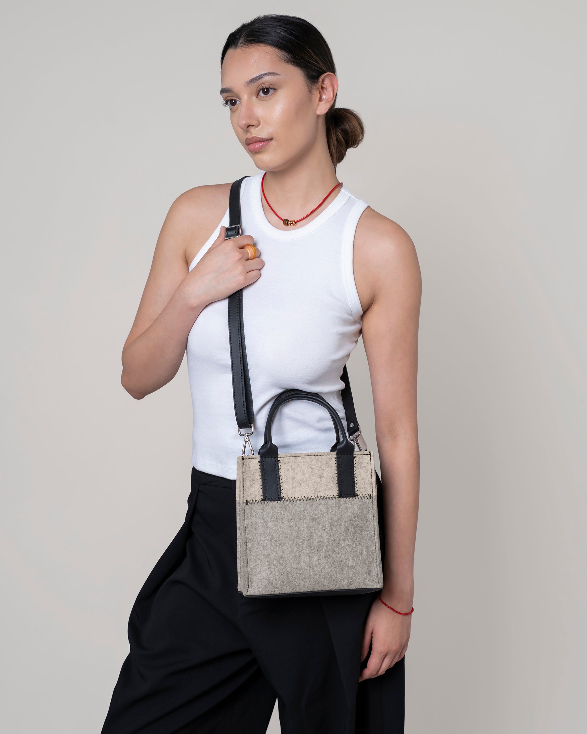 Jaunt Merino Wool Mini Crossbody in Granite and Black | Graf Lantz