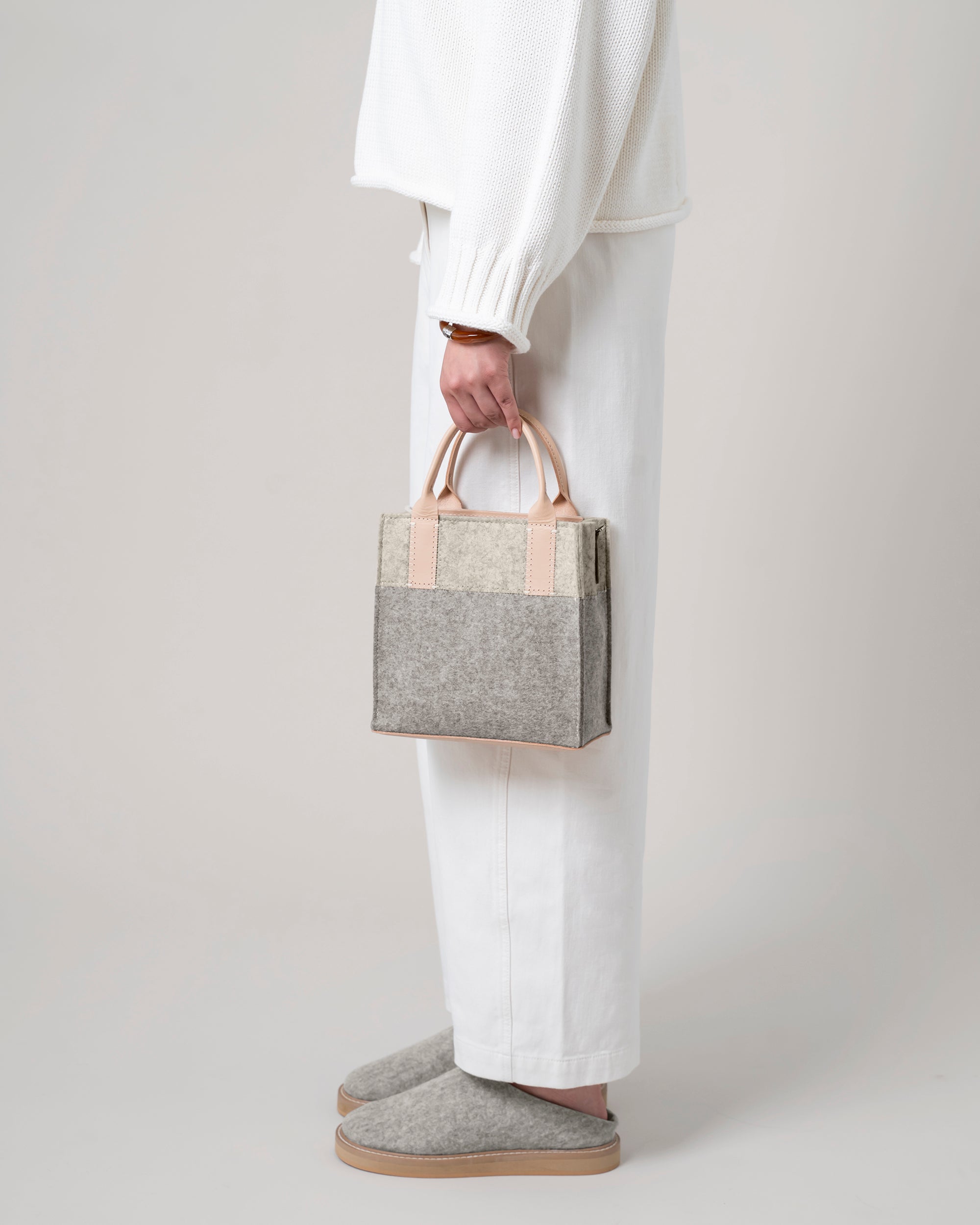 Jaunt Merino Wool Mini Crossbody in Grey and Beige | Graf Lantz