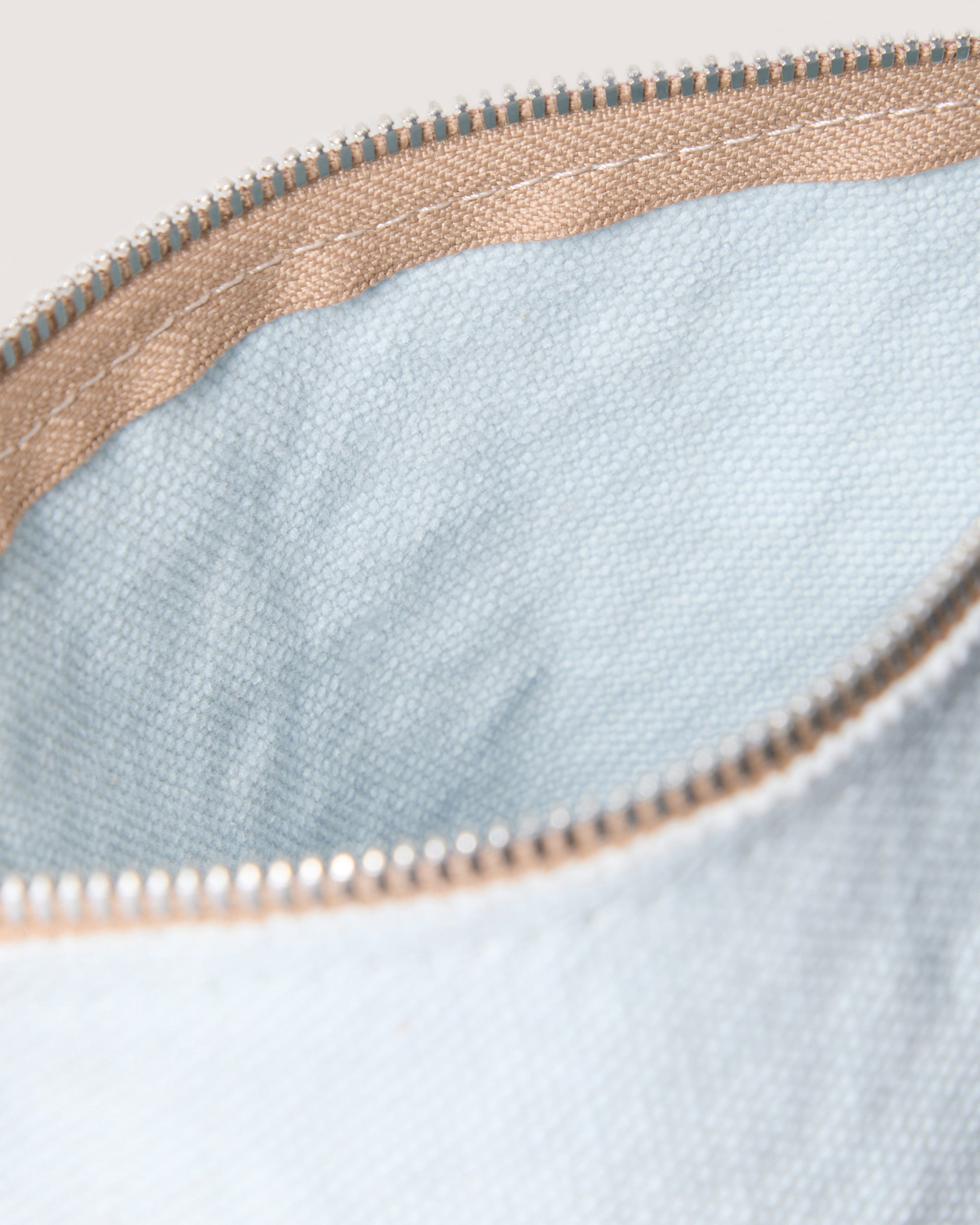 Hana Canvas Pouch | Graf Lantz