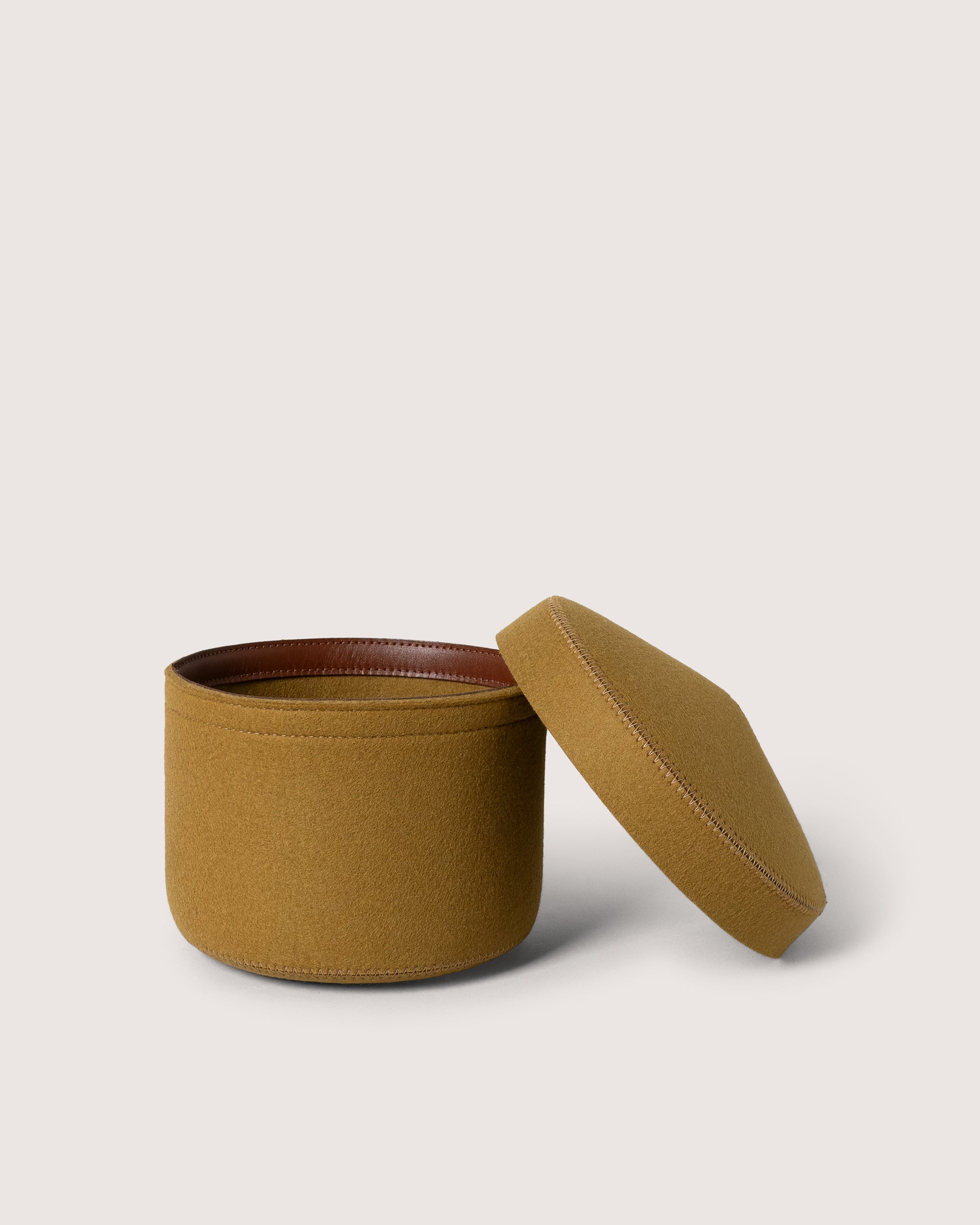 Merino Wool Small Bin w/ Lid
