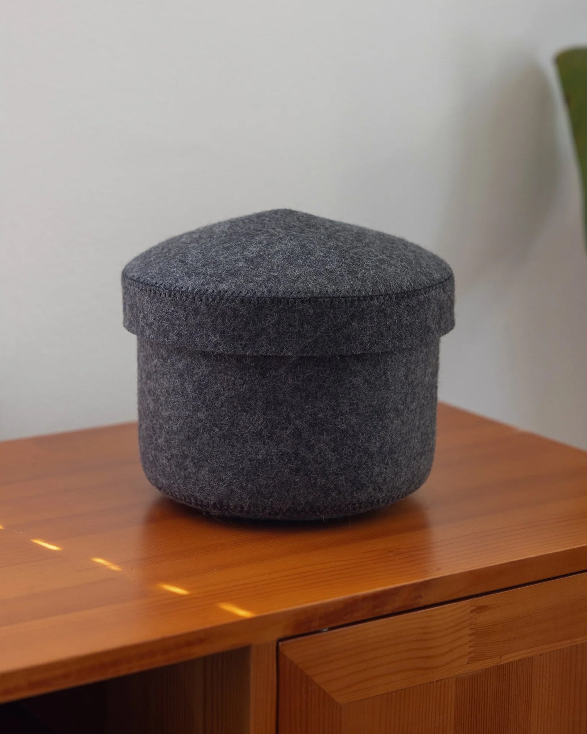 Merino Wool Small Bin w/ Lid