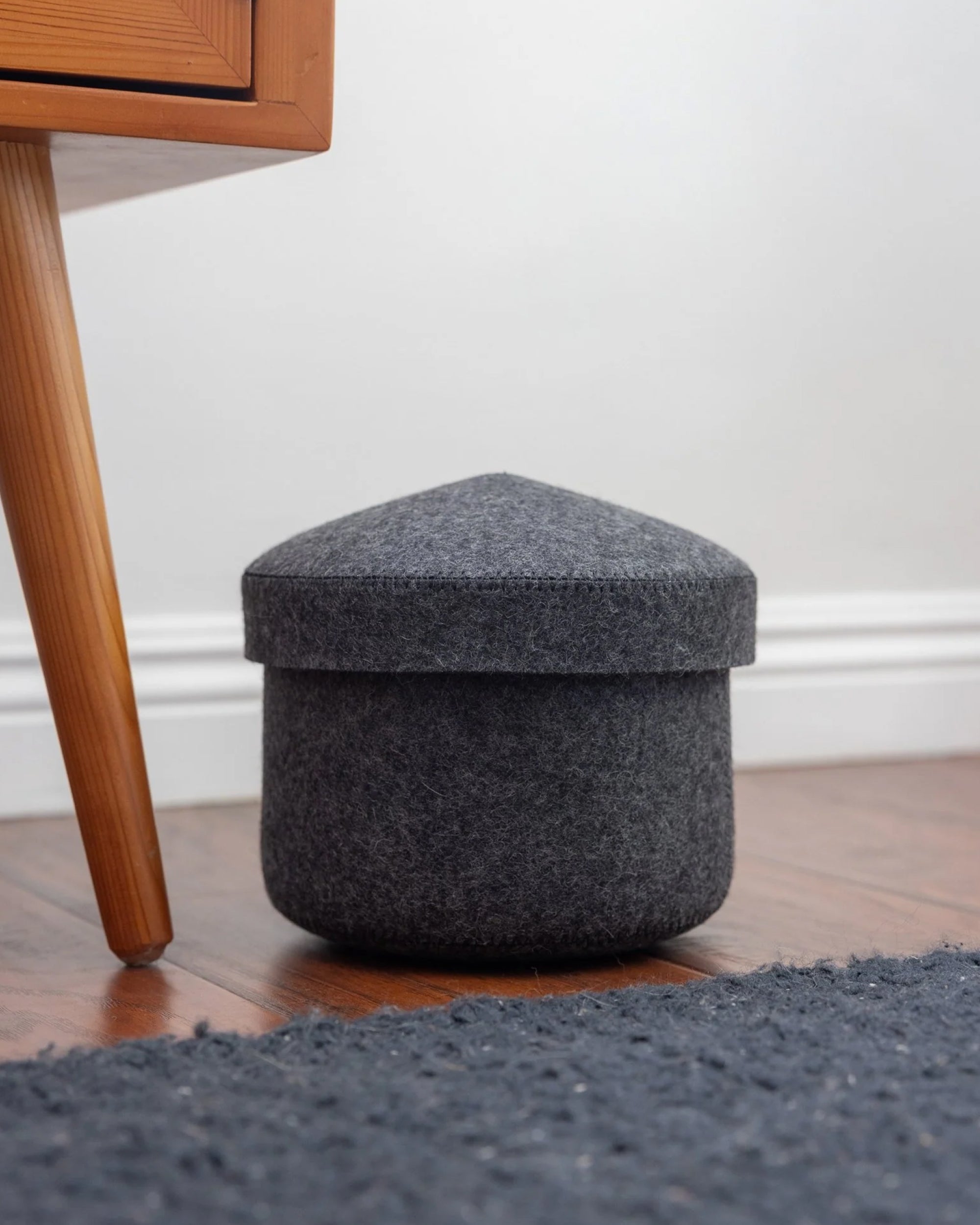 Merino Wool Small Bin w/ Lid