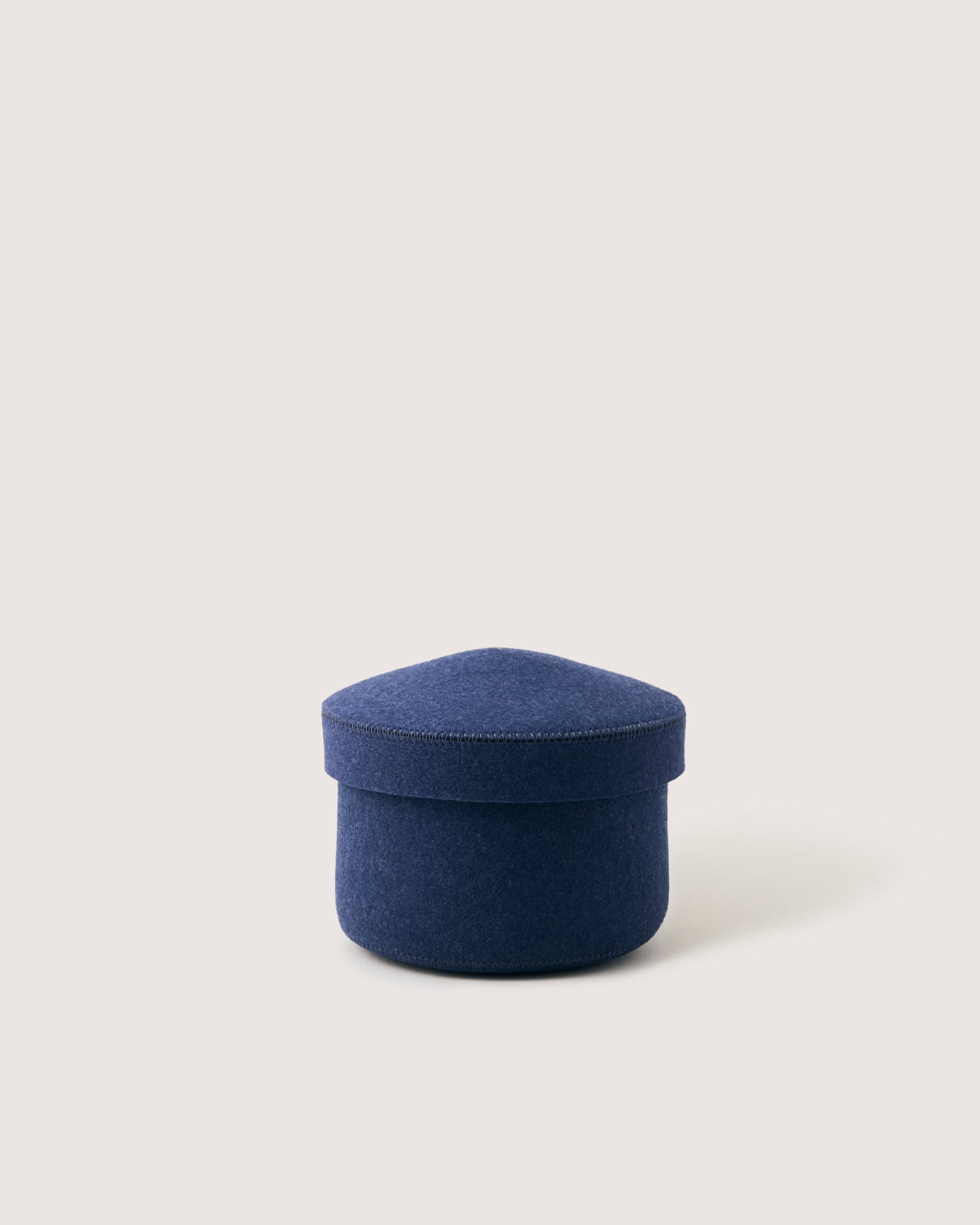 Merino Wool Small Bin w/ Lid