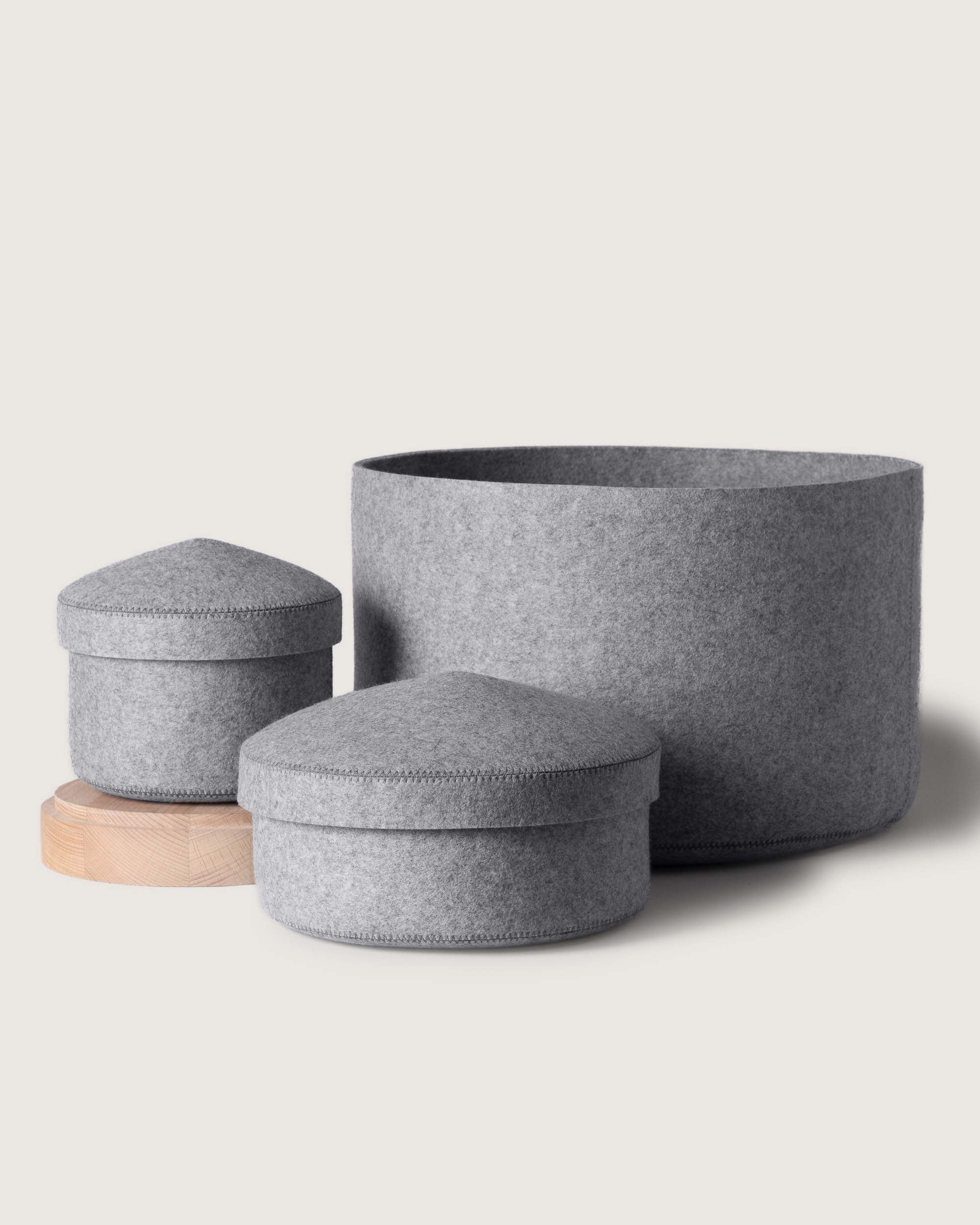 Merino Wool Medium Bin w/ Lid