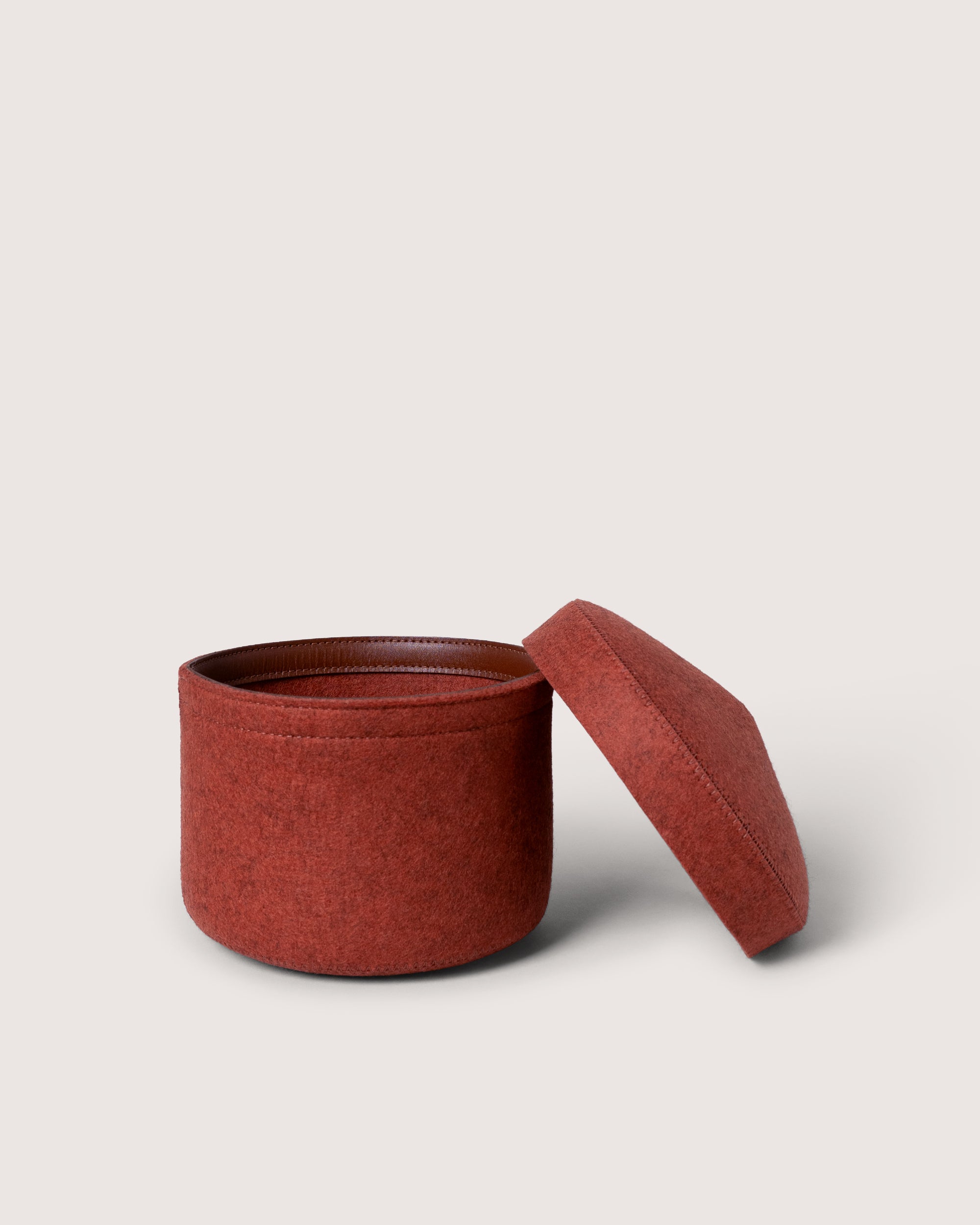 Merino Wool Small Bin w/ Lid