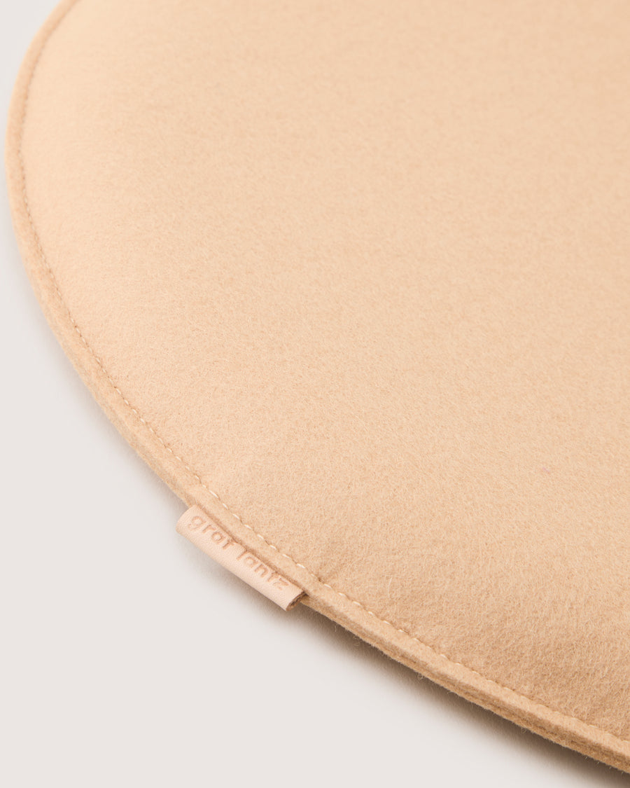 Zabuton Merino Wool Round Seat Pad in Granite | Graf Lantz