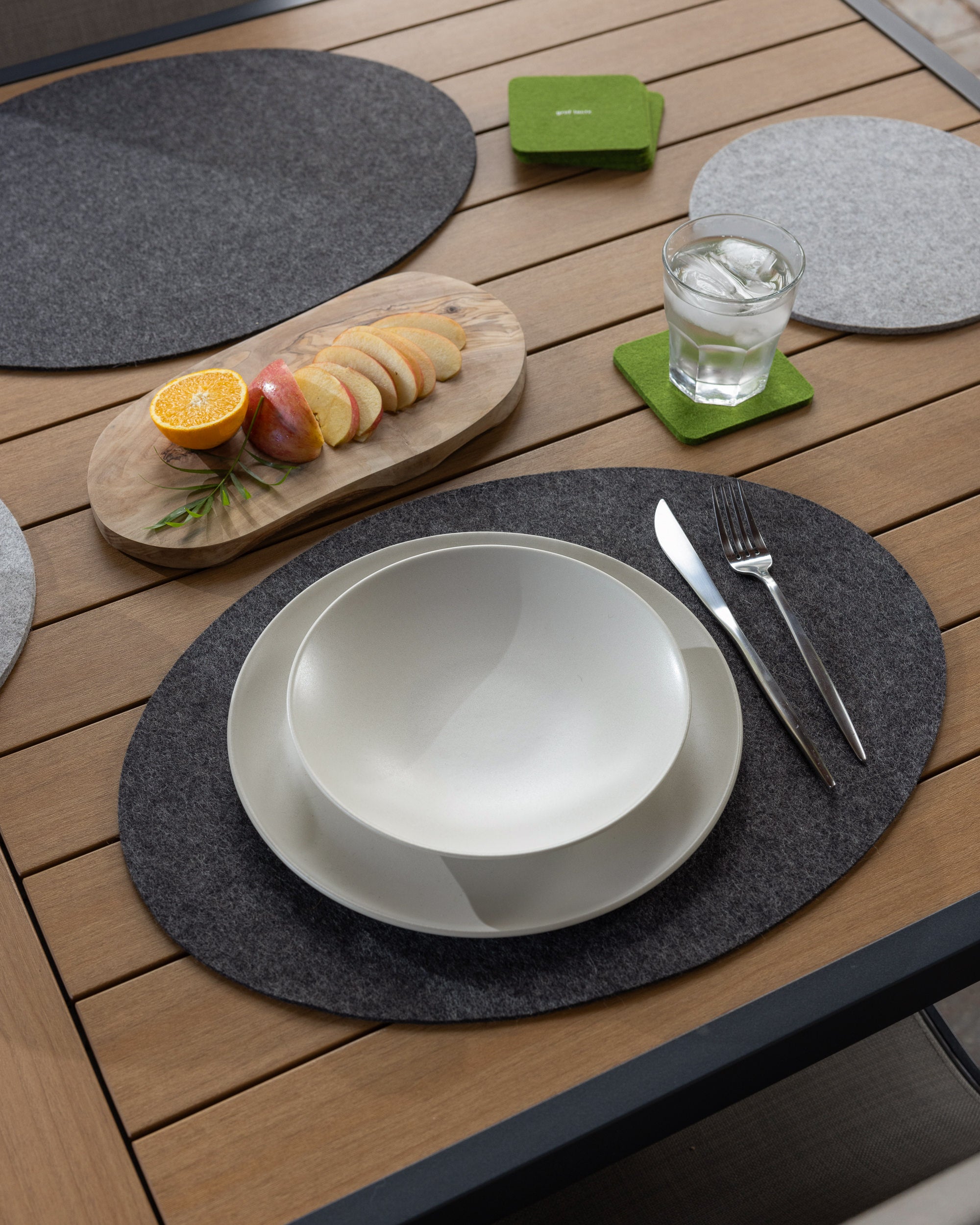 Oval Merino Wool Placemat in Charcoal | Graf Lantz