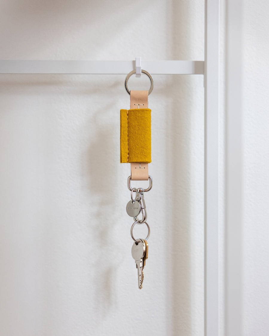As attractive as they are functional: our key fob loop, here in dijon color