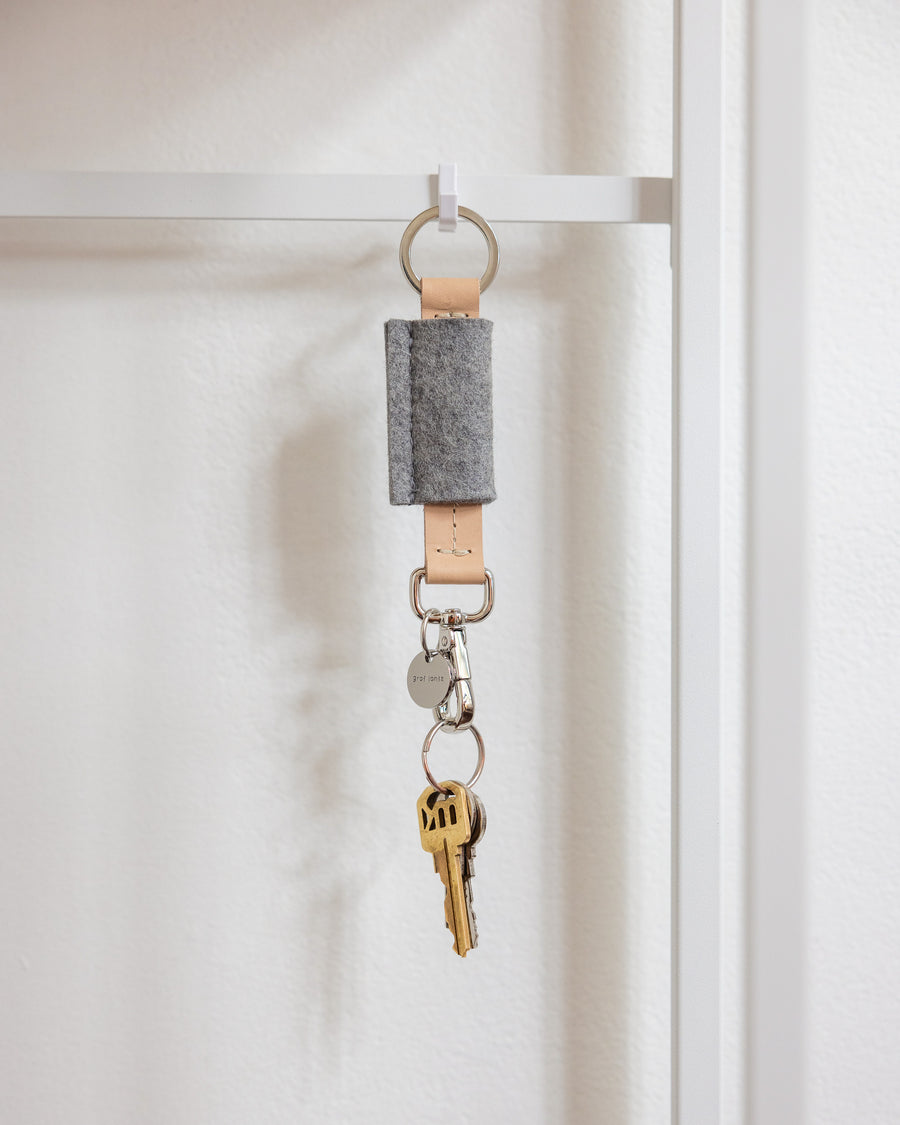 As attractive as they are functional: our Key Bar Fob, here in granite color