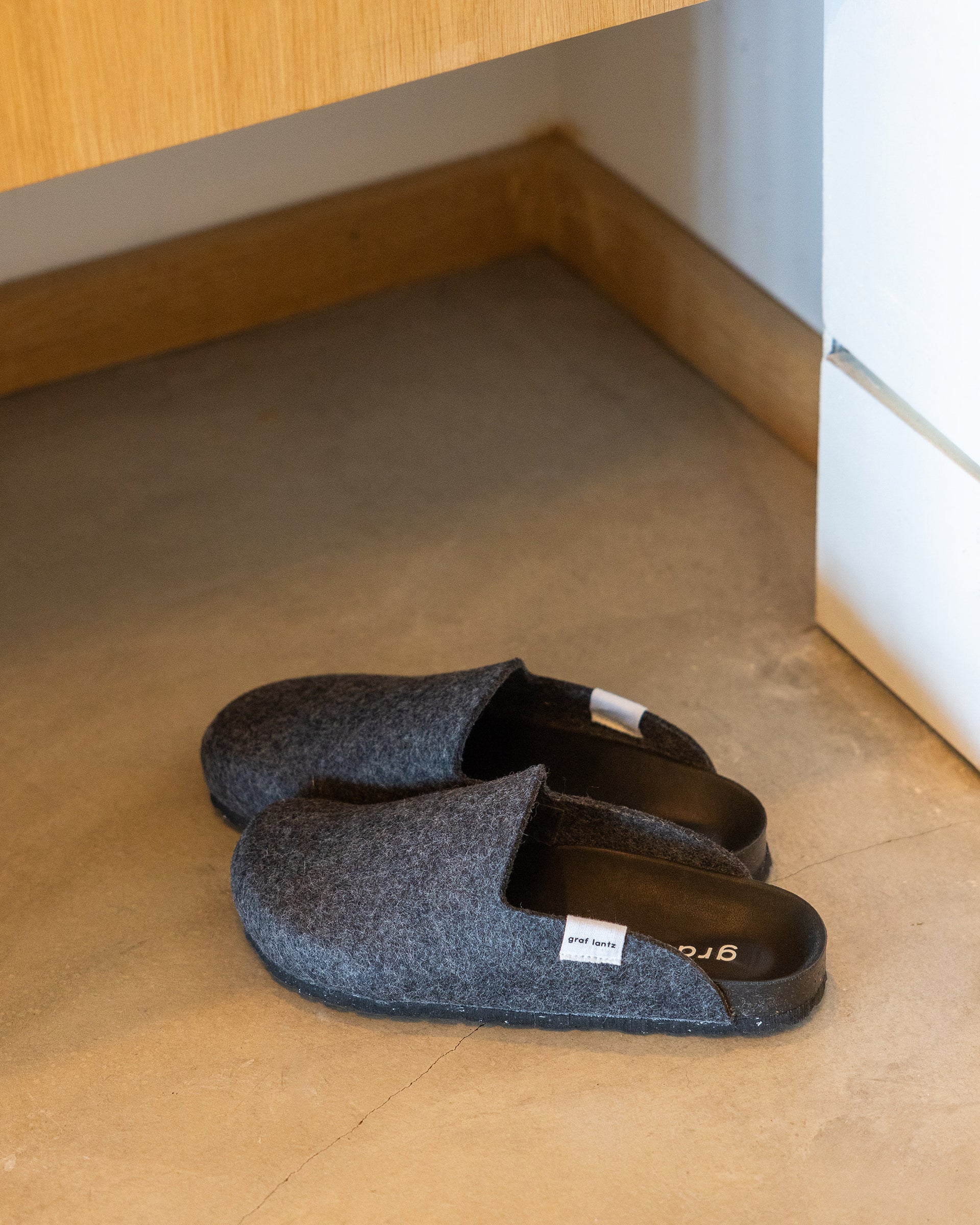 Haus Merino Wool Clog - Charcoal