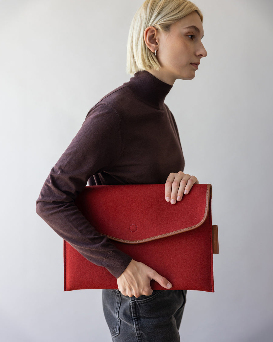 Envelope Merino Wool 14" Tech Sleeve - Rosewood