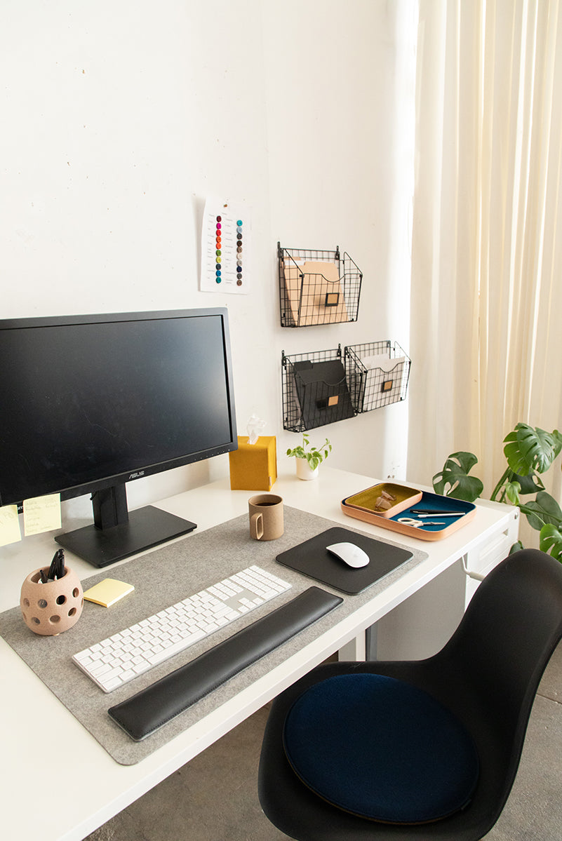 Desk Pad Woolfelt – The Ultimate Desk Mat for your Workspace